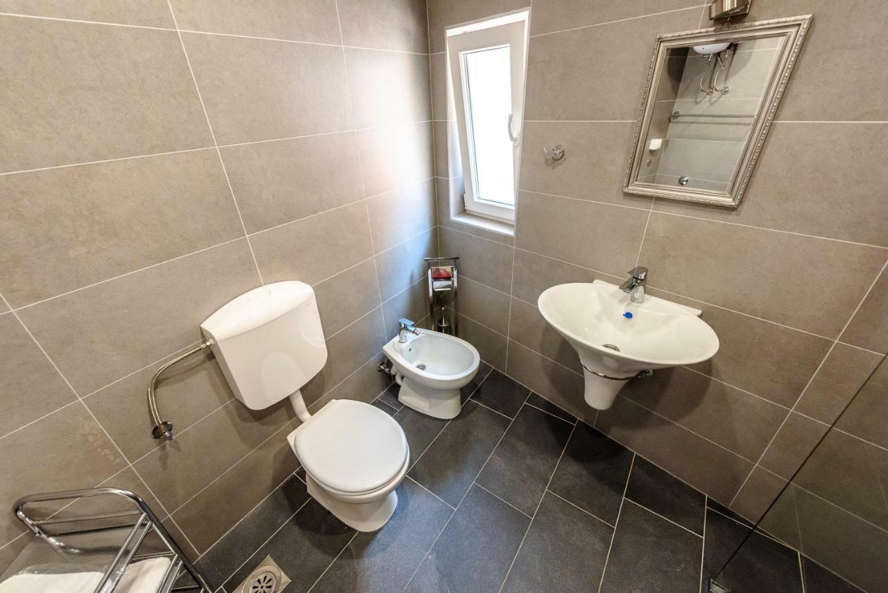 Apartment Prince Mostar Buitenkant foto